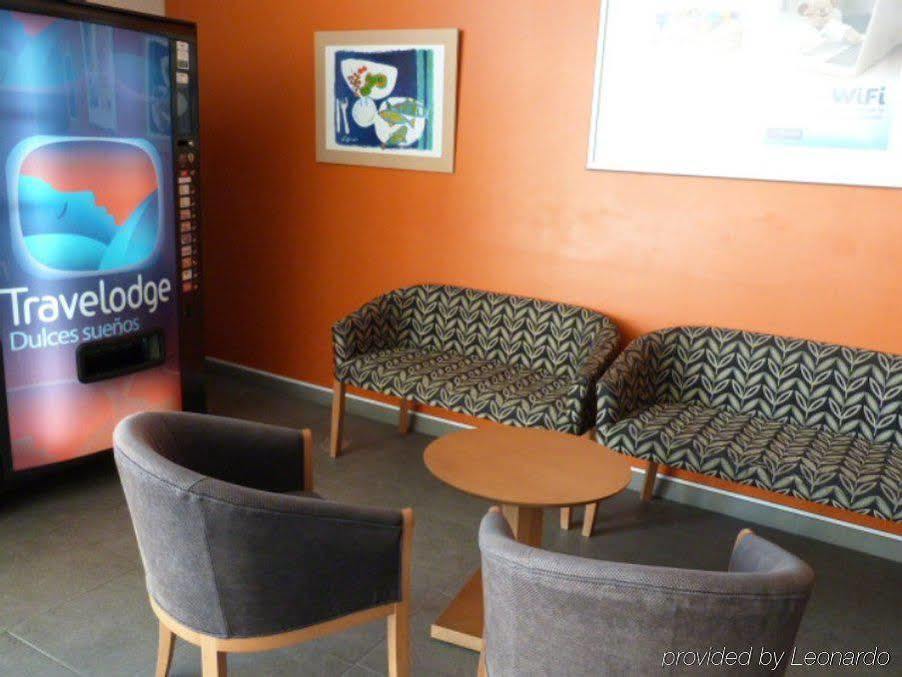 Travelodge Barcelona Fira Hotel 3*